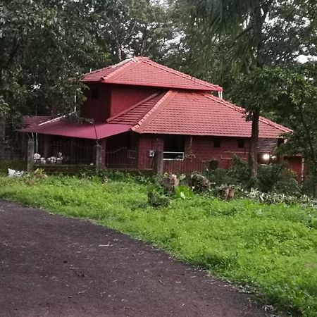 Sarvoday Eco Homestay, Sawantwadi Eksteriør billede
